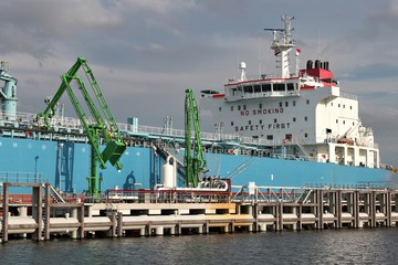 Tanker im Hafen