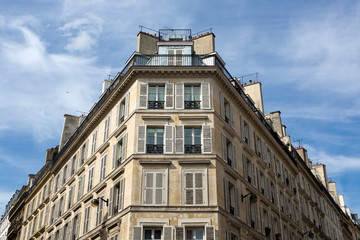 Fototapeta na wymiar Paryż, Francja, domy, wieżowiec