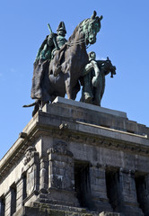 Obraz premium Monument to Kaiser Wilhelm I in Koblenz