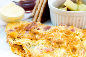 omelet with ham