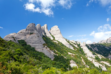 Fototapeta na wymiar Montserrat jest góra w pobliżu Barcelony, w Katalonii