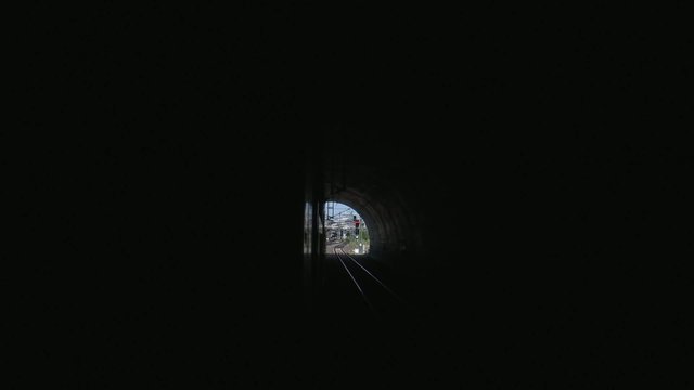 Tunnel ausfahrt