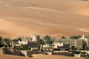  Abu Dhabi's desert dunes © forcdan