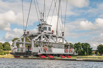 Historische Schwebefähre über den Nord-Ostsee-Kanal