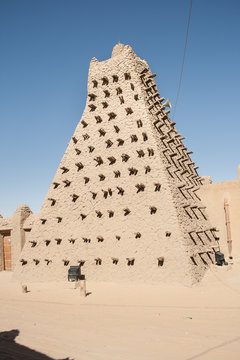 Mud brick mosque in Timbuktu, Mali, Africa.