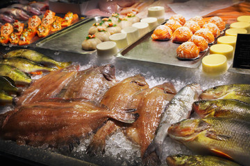 Seafood in market over ice