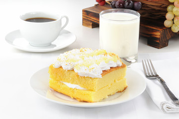 Lemon cake