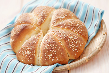 yeast buns