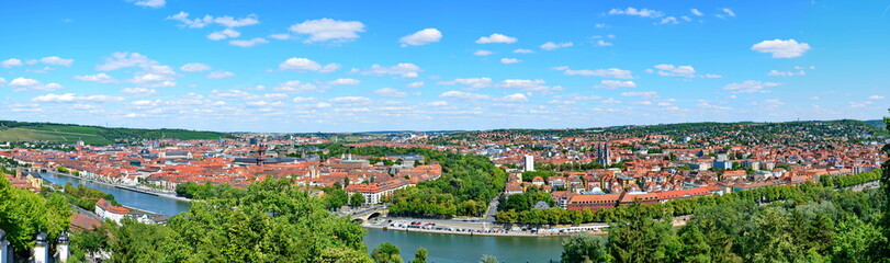 Fototapeta na wymiar Panorama Würzburg