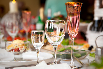 Table wine glasses for wine