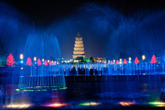 Illuminated water show at 1300-year-old Big wild goose pagoda