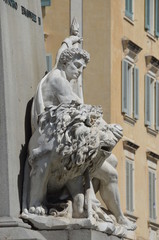 MONUMENTO VITTORIO EMANUELE II PIAZZA D'ITALIA SASSARI 04