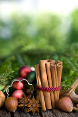 Weihnachtszeit, Zimtstangen