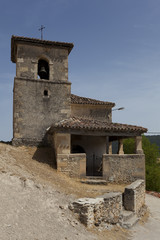 Fototapeta na wymiar Kościół San Pantaleon de Losa, Merindades, Burgos, Castilla y Le