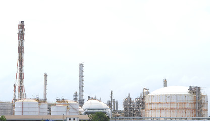 Oil and Gas Refinery Plant with distillation column and tank