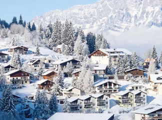 Deurstickers Winter in de Alpen © swisshippo