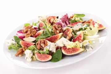 mixed salad with lettuce,fig,cheese and walnut