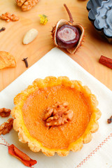 Mini pumpkin tart