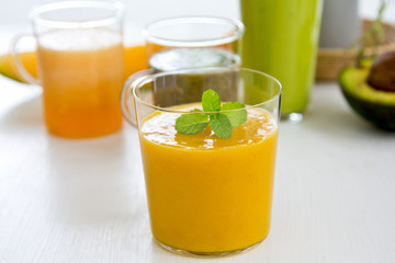 Fruits smoothie [ Mango,Avocado,Melon,Dragon fruit ]