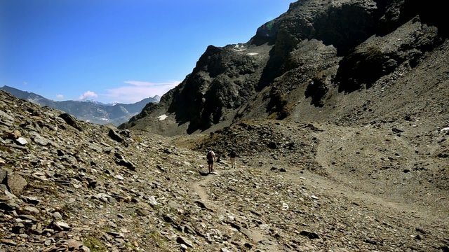 escursionismo sulle Alpi