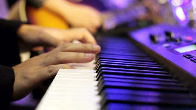 Piano Playing no. 01