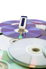 Chiavetta USB su CD e DVD, tecnologia e innovazione