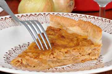 Une part de tarte aux oignons