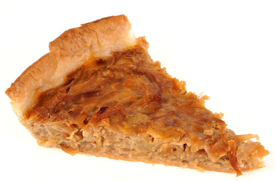 Morceau de tarte aux oignons