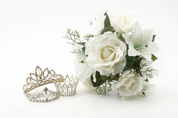 ティアラとブーケ © takasu