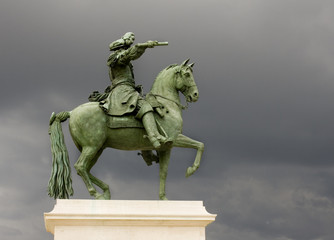 Fototapeta premium Horse and scholar Statue