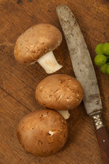 braune Champignons