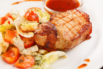 steak with vegetables