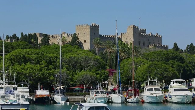 View to the old town of Rhodes to Mandrake