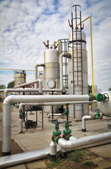 oil valve and separators in the oil collector
