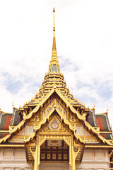 Fototapeta na wymiar Pagoda in thailand