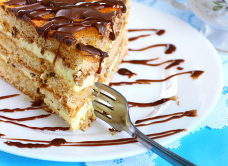 Biscuit cake