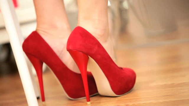 Trying Fashionable Shoes Legs only