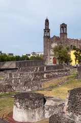 Fototapeta na wymiar Three Culture square, Mexico City
