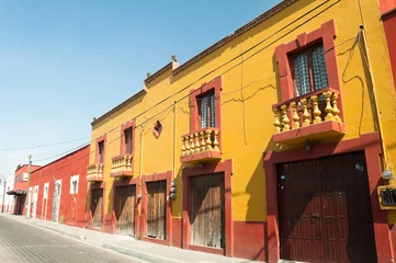 Zelfklevend Fotobehang Colonial architecture in Cholula, Puebla (Mexico) © Noradoa