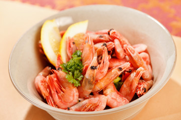 shrimps with lemon