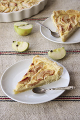 Apple pie with custard