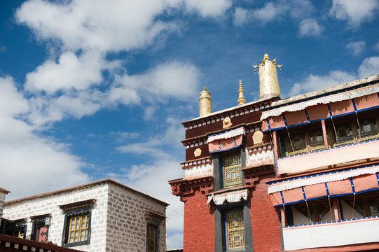 Tibetan Architecture