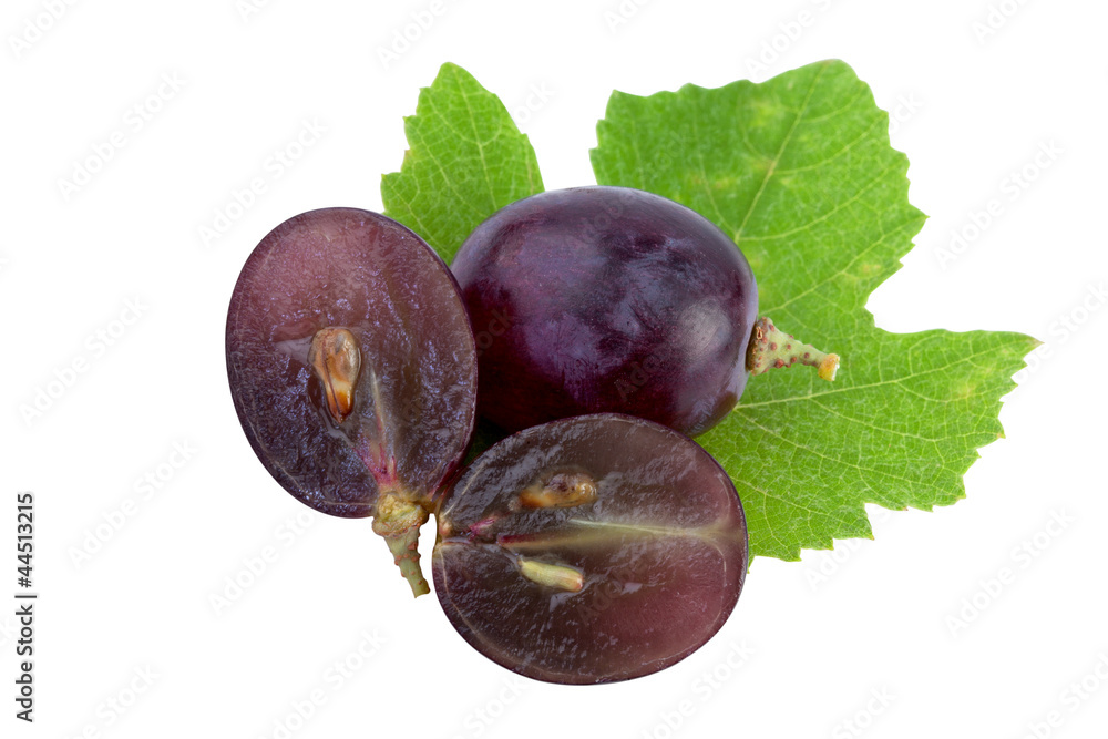 Poster red grape with leaf isolated on white, close-up