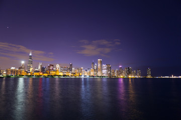 Fototapeta premium dzielnica finansowa (nocny widok Chicago)