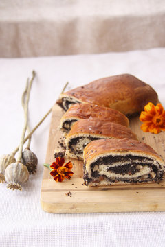 Roll with poppy seeds