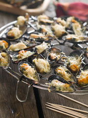 grilled mussels