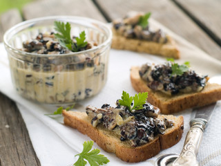 Crostini