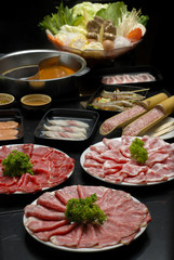 すき焼き : Sukiyaki Fresh Beef pork slices, Vegetable, Dinner Set