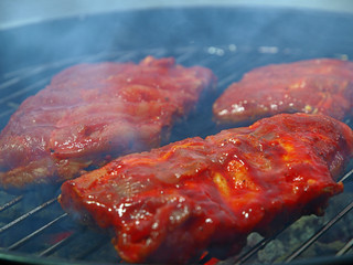 grilling spare ribs