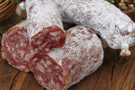 Salami am St&uuml;ck